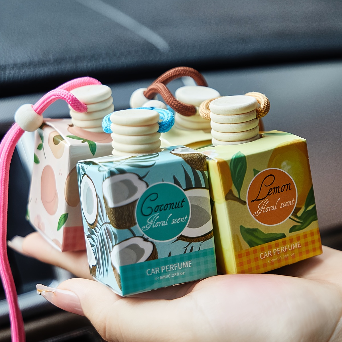 Home Fragrance Oud - น้ำหอมปรับอากาศรถยนต์ กลิ่นหอมติดทนนาน เหมาะสำหรับรถยนต์ บ้าน สำนักงาน ห้องน้ำ