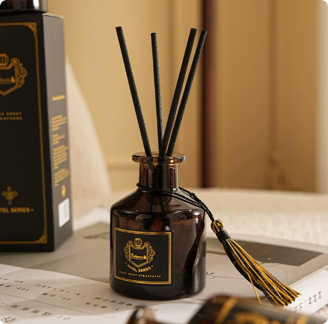 Home Fragrance Oud - ขายดี น้ำหอมปรับอากาศแบบก้านไม้ 50 มล. สไตล์โรงแรม กลิ่นหอมติดทนนาน